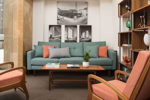 Pensione Hotel Perth - VIC Tourism 4