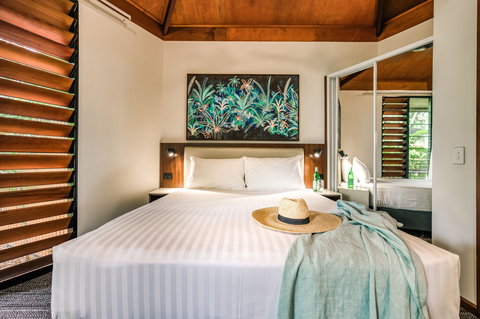 Palms City Resort - VIC Tourism 13