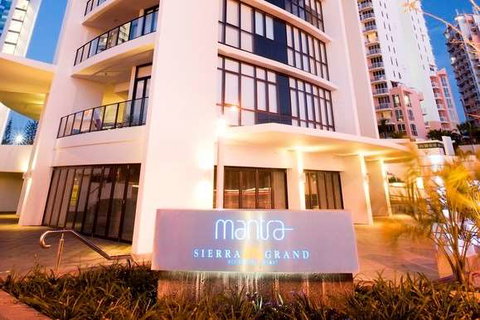 Mantra Sierra Grand - VIC Tourism 0