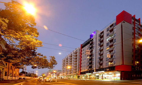 Arrow On Swanston - VIC Tourism 1