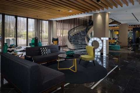 QT Canberra - VIC Tourism 2