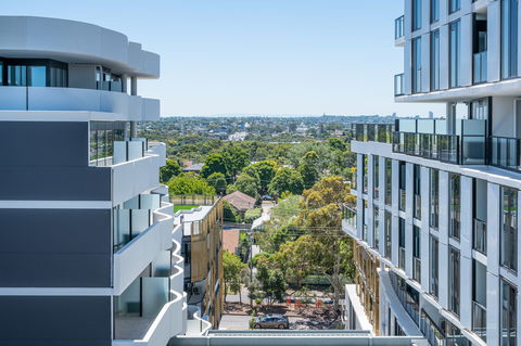 Oros Plus Hotel - VIC Tourism 1