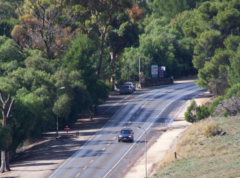 Burra Motor Inn - VIC Tourism 0