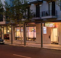 Mawson Lakes Hotel - VIC Tourism