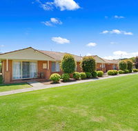 Comfort Inn  Suites King Avenue - VIC Tourism