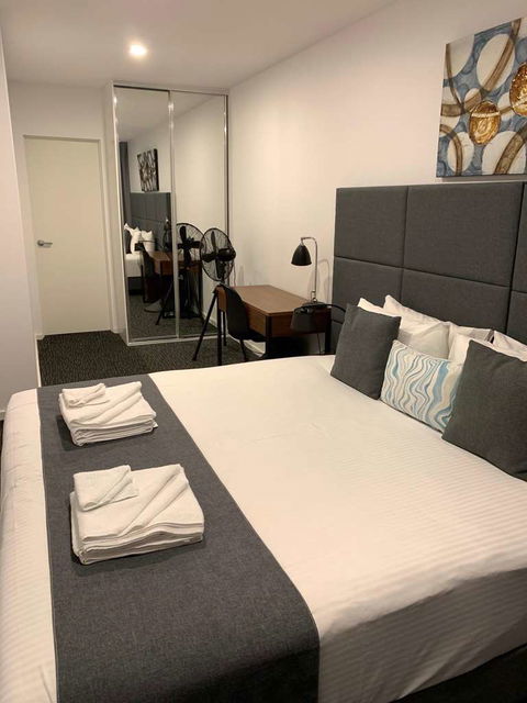 Adelaide Dress Circle Apartments - VIC Tourism 1