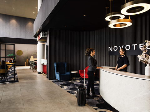 Novotel Devonport - VIC Tourism 1