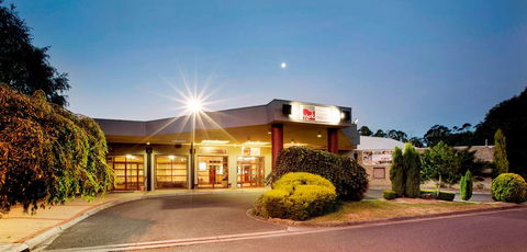 York On Lilydale Resort - VIC Tourism 1