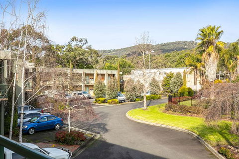 York On Lilydale Resort - VIC Tourism 2
