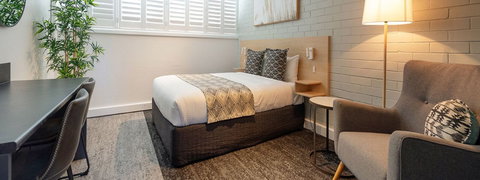 Fitzroy Motel - VIC Tourism 1