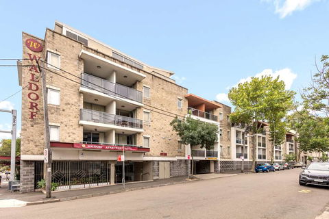 Nesuto Chippendale Sydney Apt Hotel - VIC Tourism 0