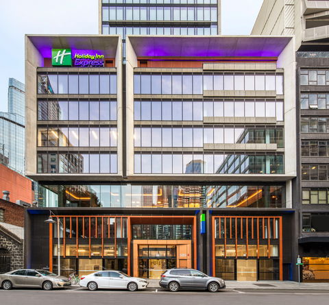 Holiday Inn Express Little Collins - VIC Tourism 0