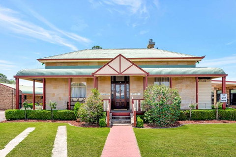 Comfort Inn Warwick - VIC Tourism 2