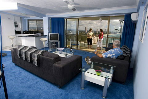 Gemini Court Holiday Apartments - VIC Tourism 3