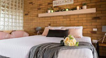 Abacus Motel Mount Isa - VIC Tourism 6
