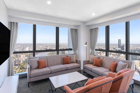 Meriton Suites Adelaide Street, Brisbane - VIC Tourism 4