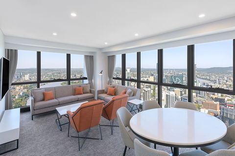 Meriton Suites Adelaide Street, Brisbane - VIC Tourism 5