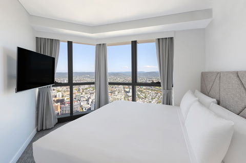 Meriton Suites Adelaide Street, Brisbane - VIC Tourism 6