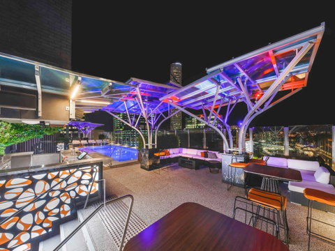 Pullman Brisbane King George Square - VIC Tourism 2