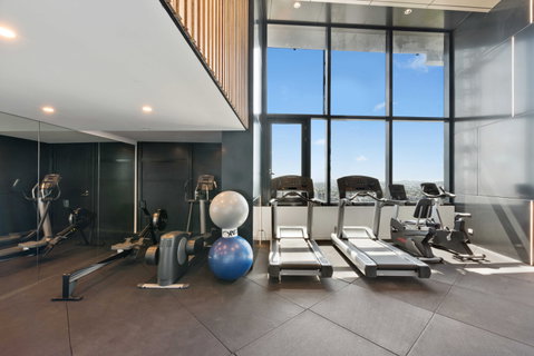 Arise Brisbane Skytower - VIC Tourism 15