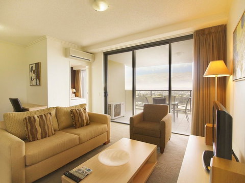 Oaks 212 Margaret - VIC Tourism 3