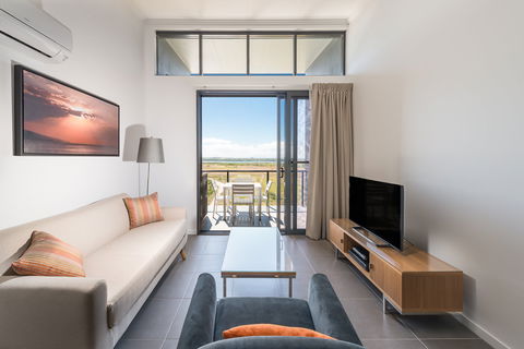 Direct Hotels - Pacific Sands - VIC Tourism 11