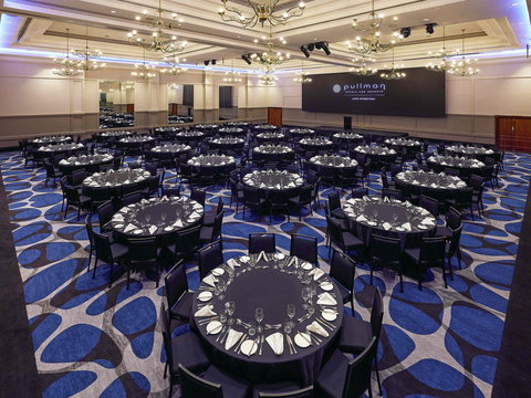 Pullman Cairns International - VIC Tourism 8