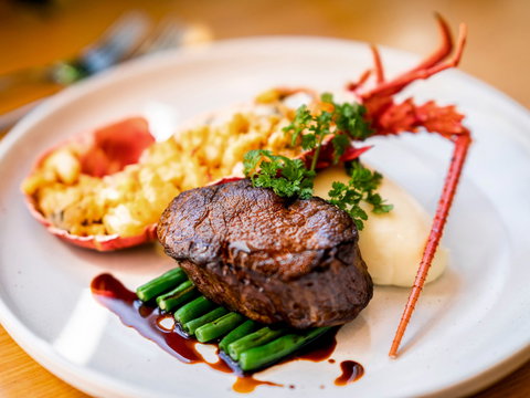 Pullman Cairns International - VIC Tourism 10