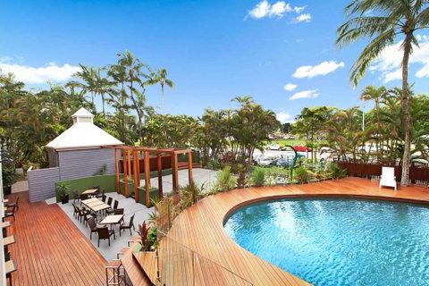 Rydges Esplanade Resort Cairns - VIC Tourism 9