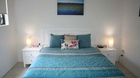 Noosa River Retreat - VIC Tourism 1