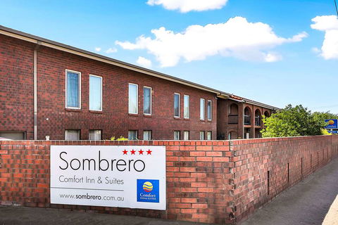 Comfort Inn & Suites Sombrero - VIC Tourism 0