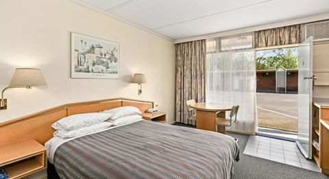 Moe Parklands Motel - VIC Tourism 2