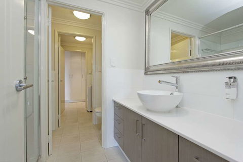 Zappeion Apartments - VIC Tourism 2