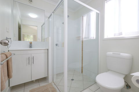 Barney Beach Accommodation Centre - VIC Tourism 2