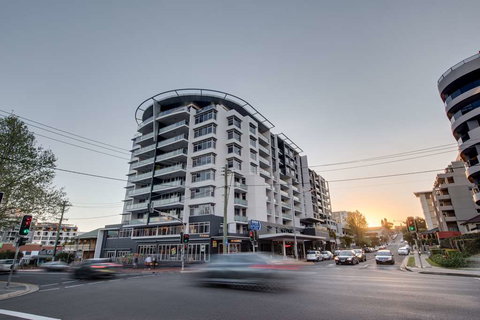 Adina Apartment Hotel Wollongong - VIC Tourism 2