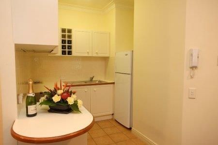 ULTIQA Rothbury Hotel - VIC Tourism 2