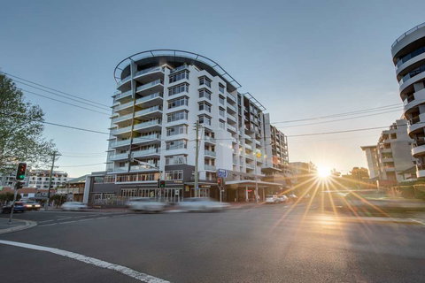 Adina Apartment Hotel Wollongong - VIC Tourism 0