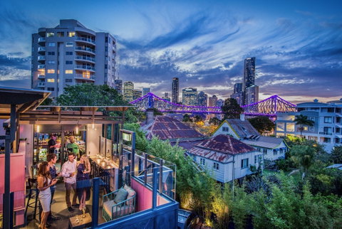 Spicers Balfour Hotel - VIC Tourism 1
