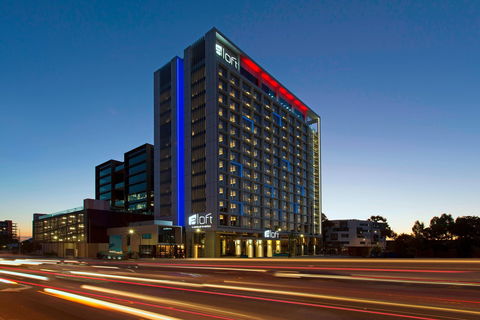 Aloft Perth - VIC Tourism 0
