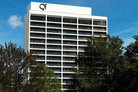 QT Canberra - VIC Tourism 0