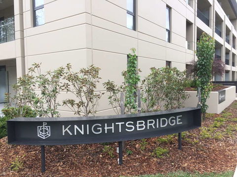Knightsbridge Canberra - VIC Tourism 1