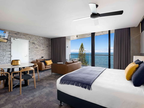 Sebel Brisbane Margate Beach - VIC Tourism 11