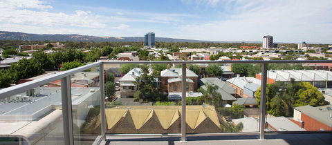 Hume Serviced Apartments - VIC Tourism 3