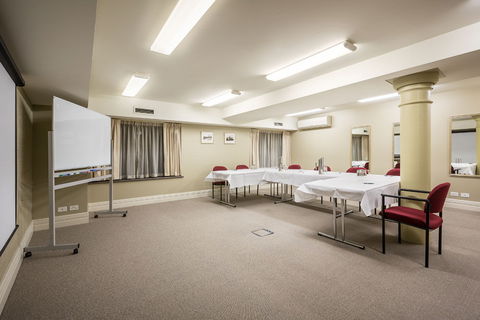 Launceston Central Apartments - VIC Tourism 3