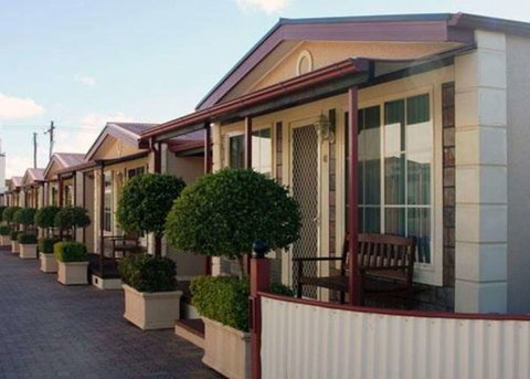 Comfort Inn Crystal - VIC Tourism 1