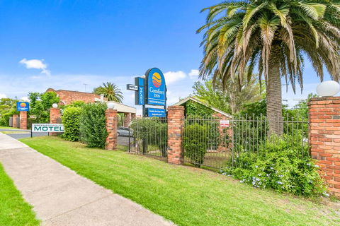Comfort Inn Greenborough - VIC Tourism 0