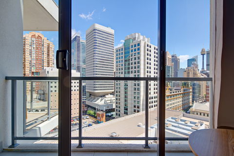 Zara Tower Serviced Apartments - VIC Tourism 2