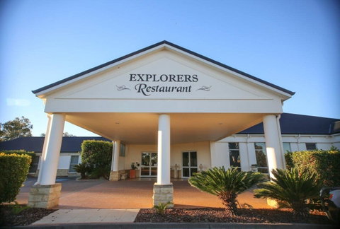 Roma Explorers Inn - VIC Tourism 0