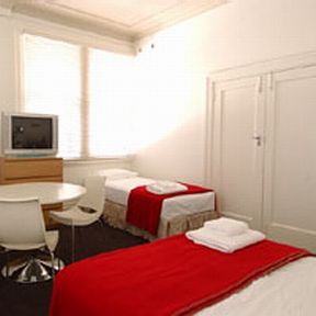 Wynyard Hotel - VIC Tourism 1