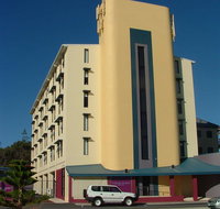 Ocean Beach Hotel - VIC Tourism